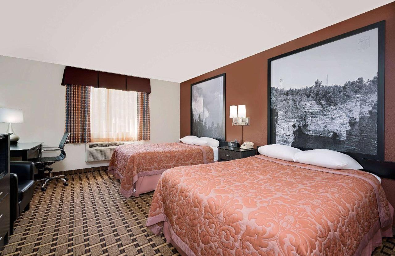 Super 8 By Wyndham Ashland Hotel Buitenkant foto